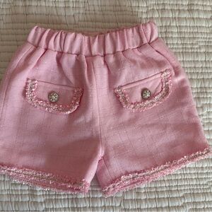 little girls 3t tweed shorts looks like chanel!